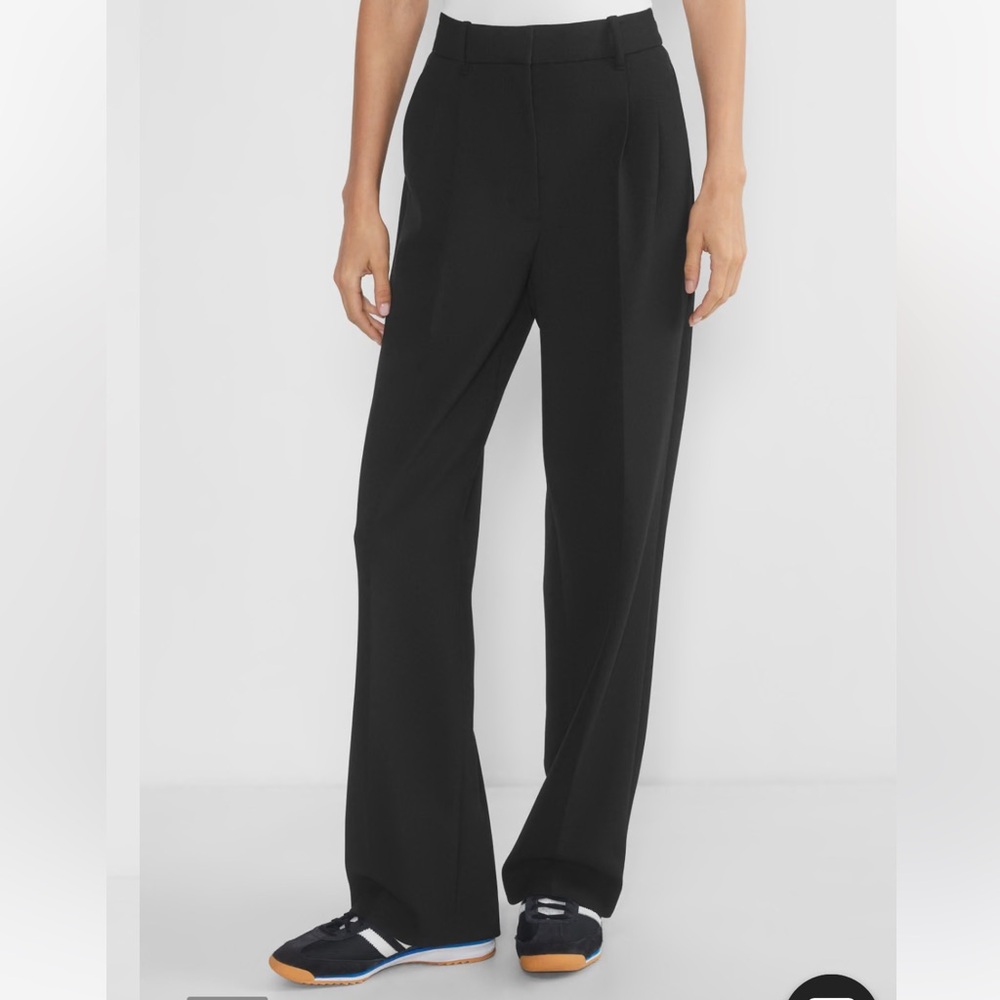 Black Aritzia Wilfred Effortless Pants NWT